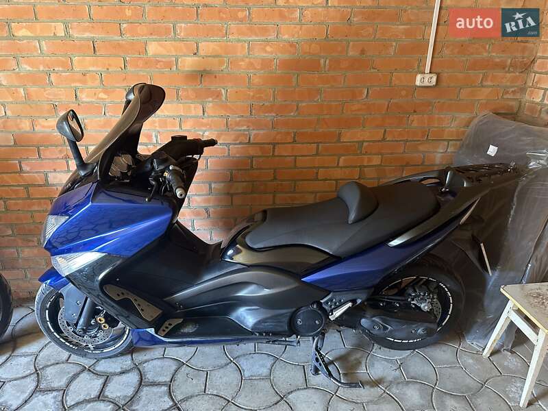 Грузовые мотороллеры, мотоциклы, скутеры, мопеды Yamaha T-MAX 2010 в Ахтырке фото 14 Грузовые мотороллеры, мотоциклы, скутеры, мопеды Yamaha T-MAX 2010 в Ахтырке