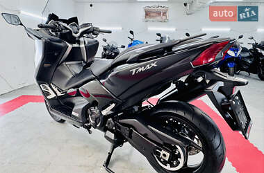 Максі-скутер Yamaha T-MAX 2018 в 
