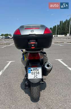 Макси-скутер Yamaha T-MAX 2009 в 