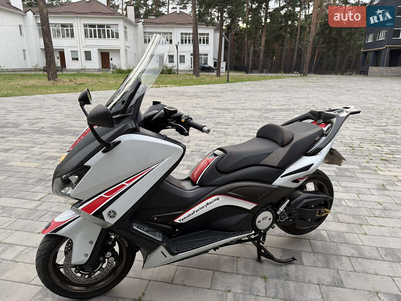 Макси-скутер Yamaha T-MAX 2014 в Ахтырке