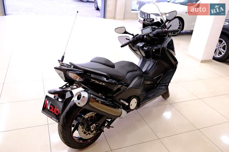 Максі-скутер Yamaha T-MAX 2013 в Одесі фото 8 Максі-скутер Yamaha T-MAX 2013 в Одесі