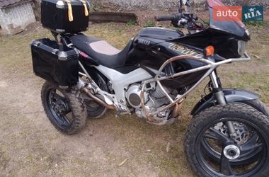 Мотоцикл Туризм Yamaha TDM 850 2000 в Староконстантинове