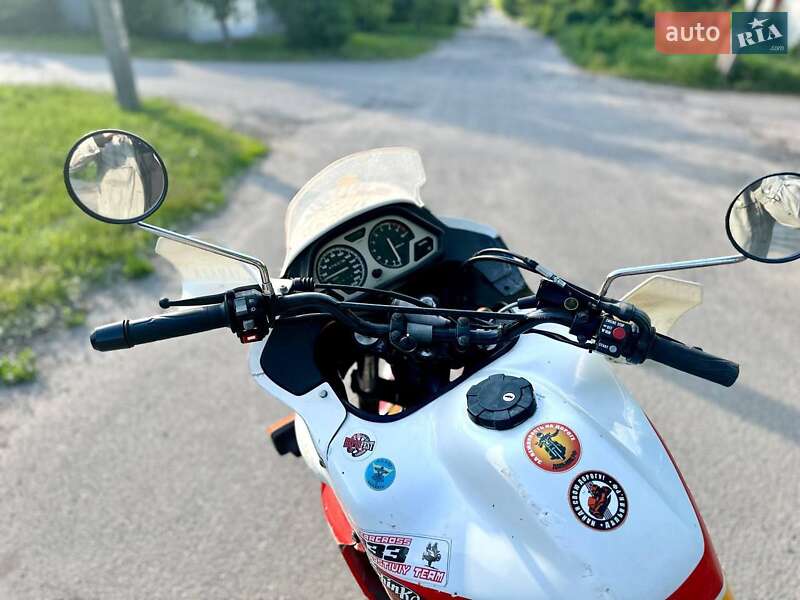 Мотоцикл Внедорожный (Enduro) Yamaha Tenere 700 1994 в Краснограде