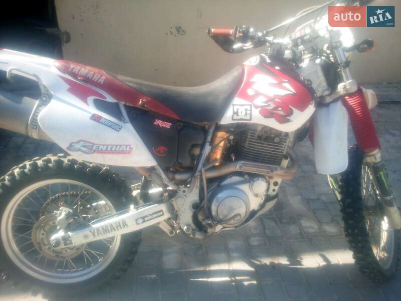Мотоцикл Внедорожный (Enduro) Yamaha TT-R 2001 в Рахове