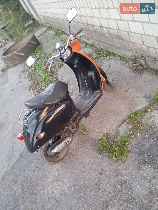 Скутер Yamaha Vino 2011 в Вінниці