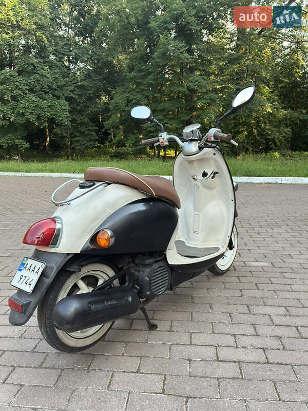 Скутер Yamaha Vino 2005 в Ирпене