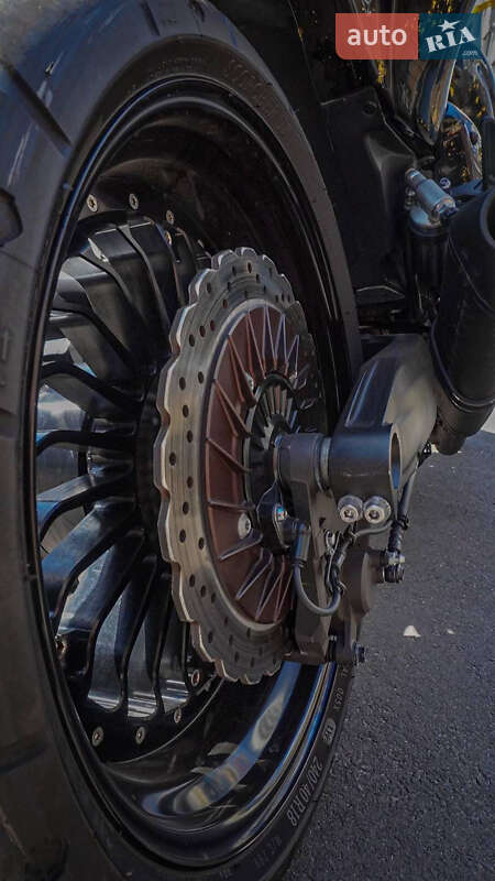 Мотоцикл Спорт-туризм Yamaha VMAX 2015 в Києві