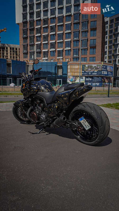 Мотоцикл Спорт-туризм Yamaha VMAX 2015 в Києві