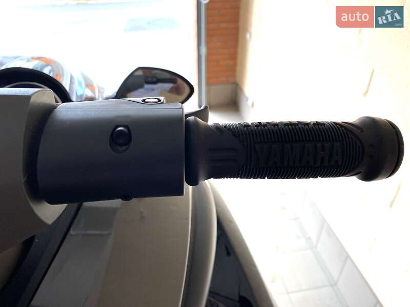 Гідроцикл туристичний Yamaha WaveRunner 2011 в Білій Церкві