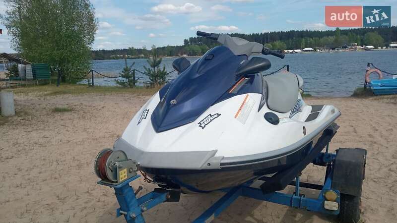Yamaha WaveRunner 2012