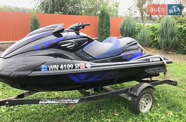 Гидроцикл туристический Yamaha WaveRunner 2014 в 
