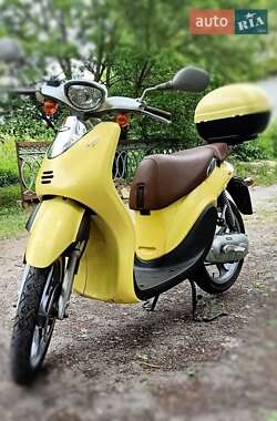 Мопеди Yamaha Why 2000 в 