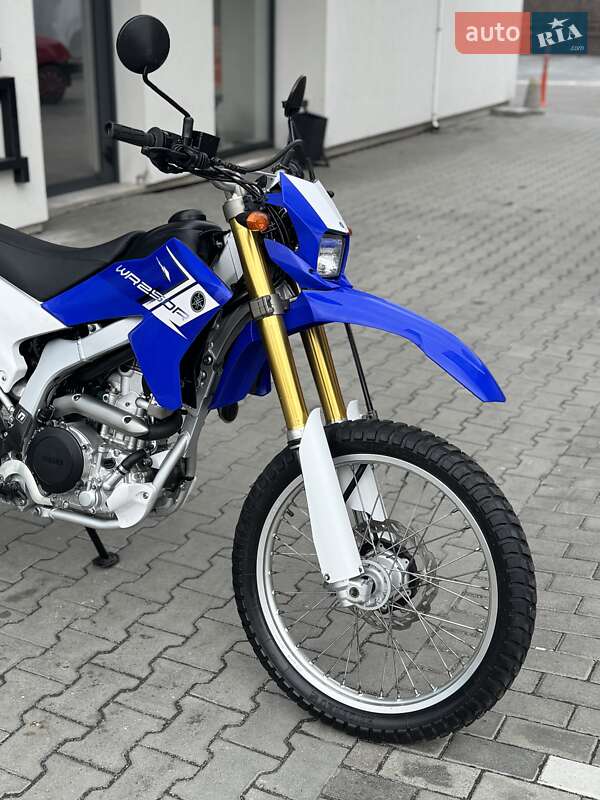 Мотоцикл Позашляховий (Enduro) Yamaha WR 250R 2013 в Рівному
