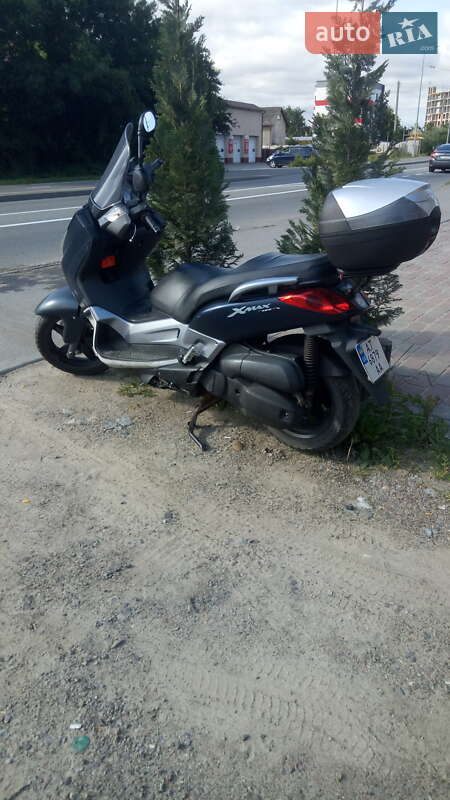 Скутер Yamaha X-Max 125 2009 в Ивано-Франковске