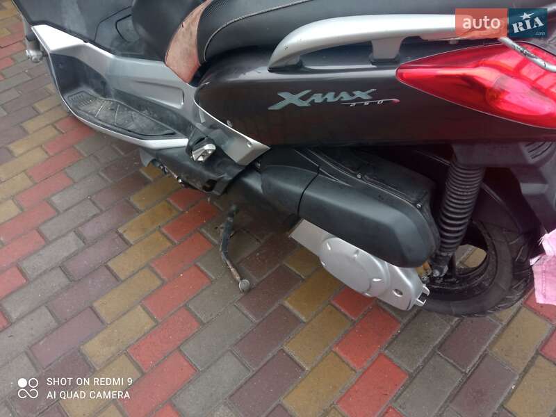 Максі-скутер Yamaha X-Max 250 2006 в Полонному