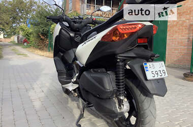 Макси-скутер Yamaha X-Max 250 2019 в 