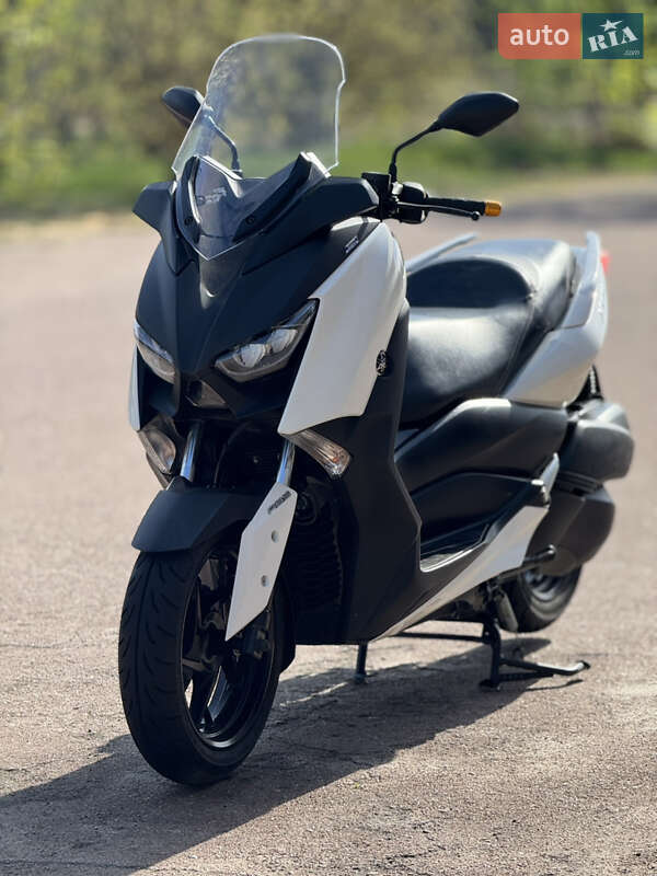 Максі-скутер Yamaha X-Max 250 2018 в Сновську