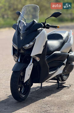 Макси-скутер Yamaha X-Max 250 2018 в 