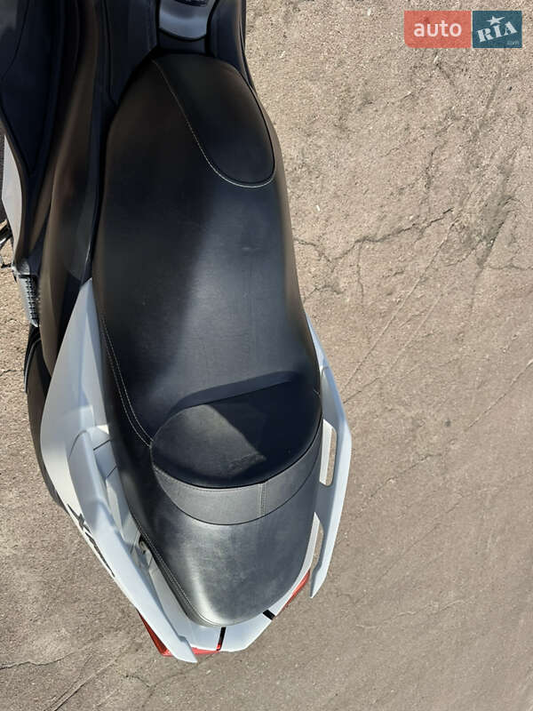 Максі-скутер Yamaha X-Max 250 2018 в Сновську