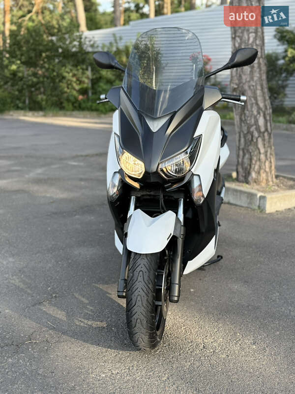 Макси-скутер Yamaha X-Max 250 2015 в Виннице
