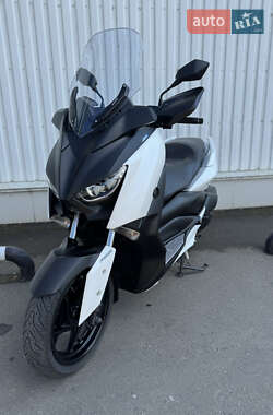 Макси-скутер Yamaha X-Max 250 2018 в 