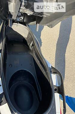 Скутер Yamaha X-Max 2016 в Виноградові