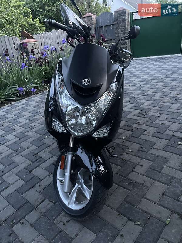 Вантажні моторолери, мотоцикли, скутери, мопеди Yamaha X-Max 2013 в Києві фото 2 Вантажні моторолери, мотоцикли, скутери, мопеди Yamaha X-Max 2013 в Києві