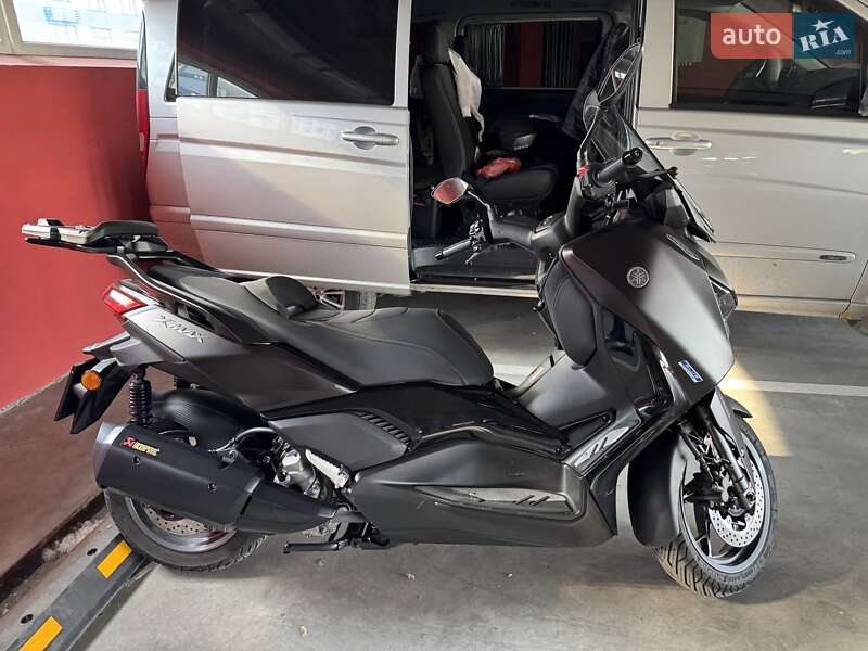 Макси-скутер Yamaha X-Max 2024 в Киеве