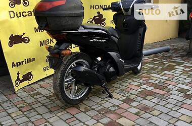 Скутер Yamaha Xenter 2012 в Яворове