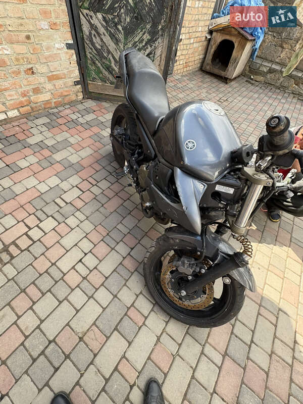 Мотоцикл Без обтікачів (Naked bike) Yamaha XJ6 2009 в Бобринці