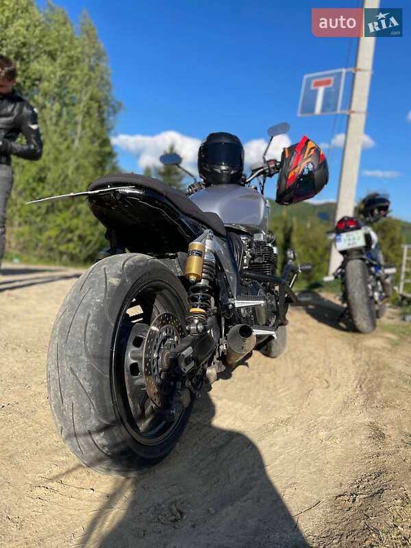 Кафе рейсер Yamaha XJR 1200 1997 в Львове фото 2 Кафе рейсер Yamaha XJR 1200 1997 в Львове