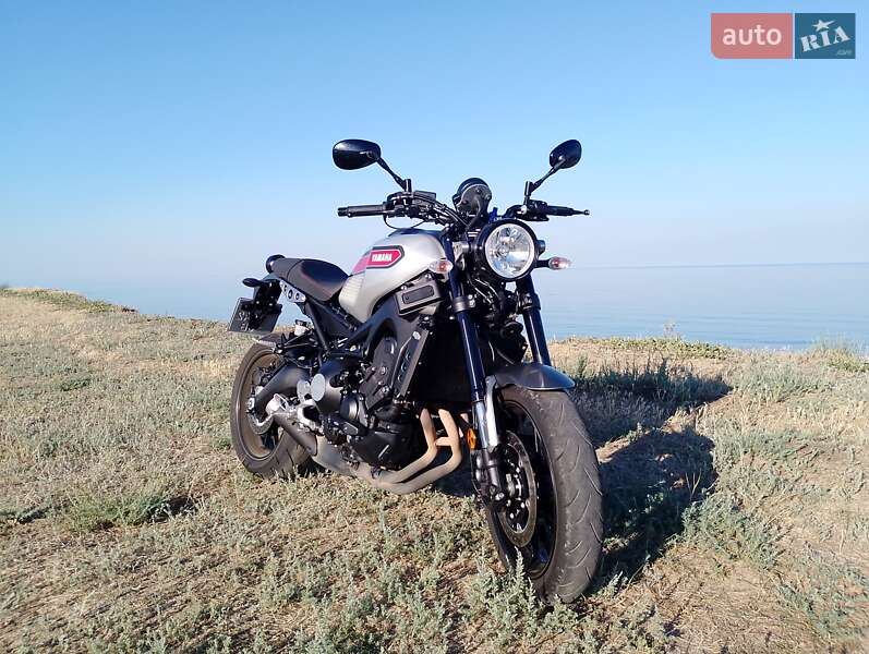 Мотоцикл Без обтікачів (Naked bike) Yamaha XSR 2020 в 