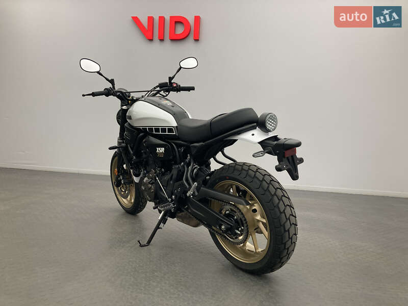 Мотоцикл Классик Yamaha XSR 2024 в Киеве