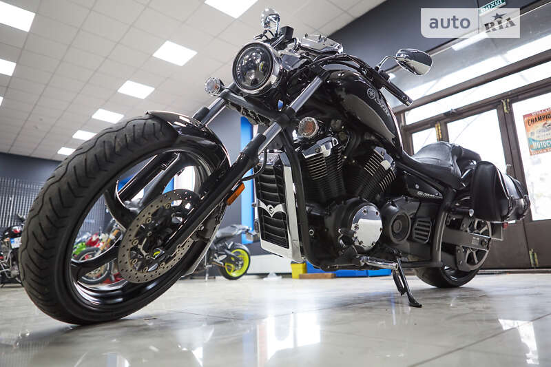Мотоцикл Круизер Yamaha XVS 1300 2011 в Киеве