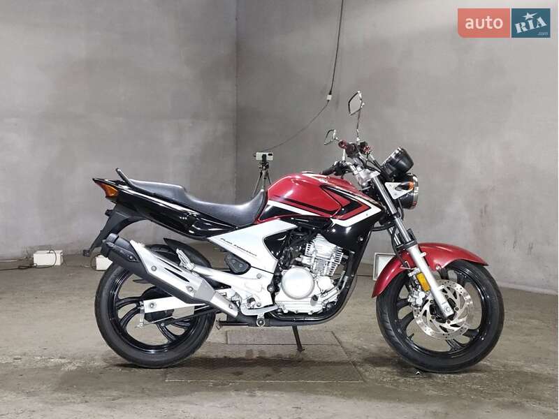 Yamaha YBR 250 2013