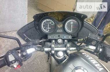 Мотоцикл Классік Yamaha YBR125 2004 в Кам'янському