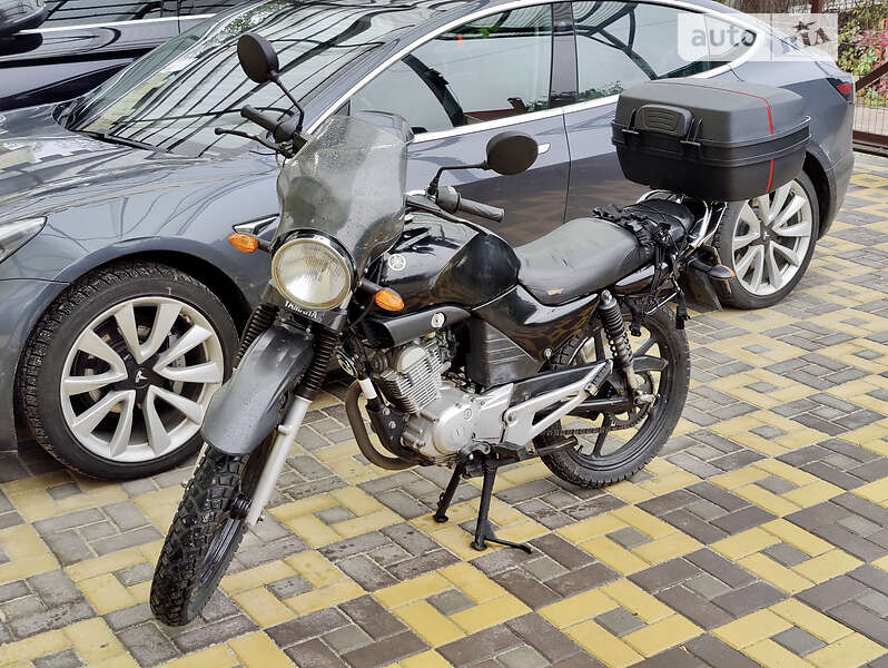 Мотоцикл Классик Yamaha YBR125 2008 в 