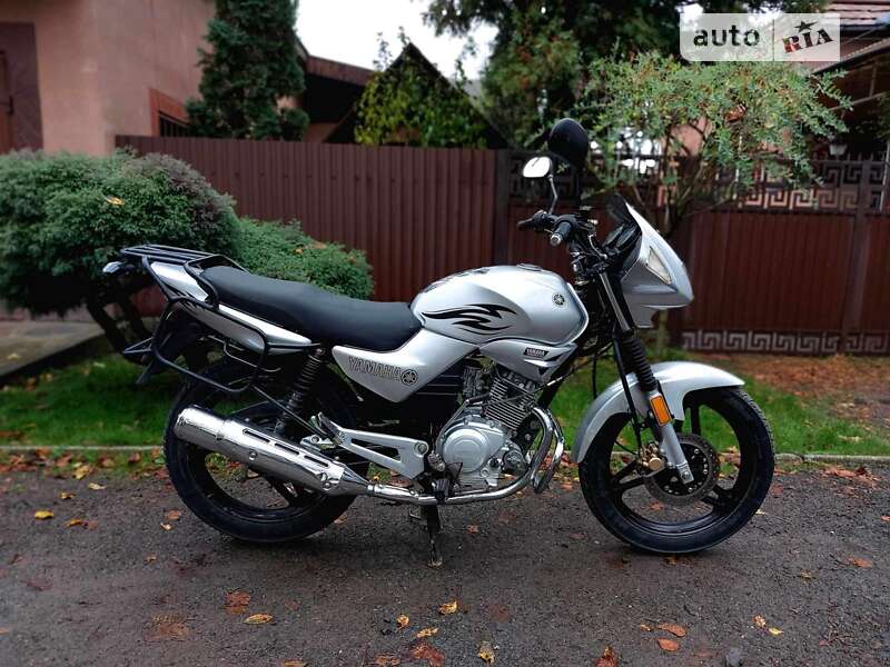 Мотоцикл Классік Yamaha YBR125 2010 в Мукачевому