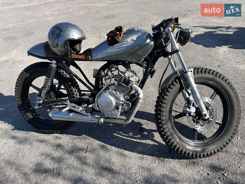 Кафе рейсер Yamaha YBR125 2014 в Києві