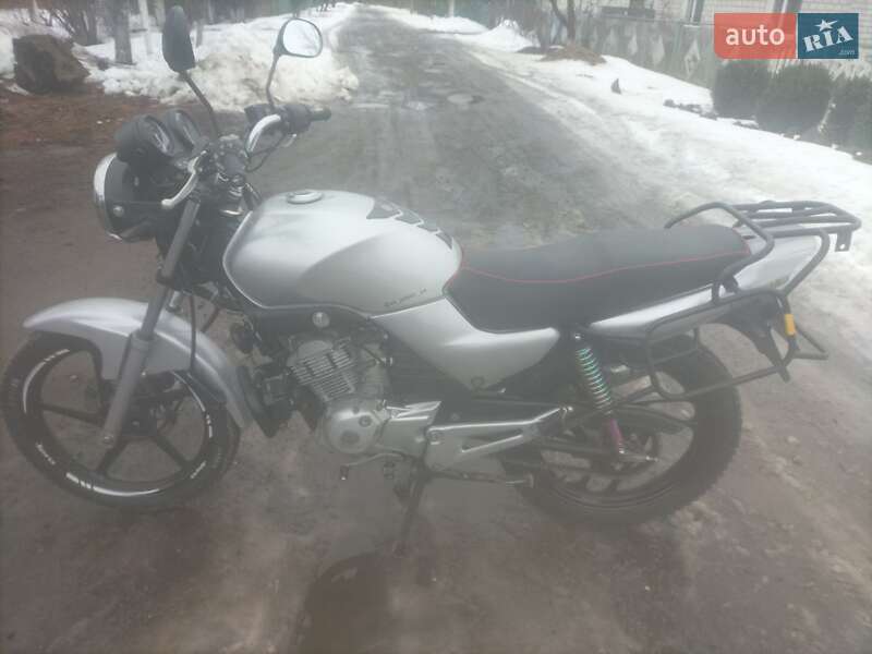 Мотоцикл Классик Yamaha YBR125 1997 в Гайвороне