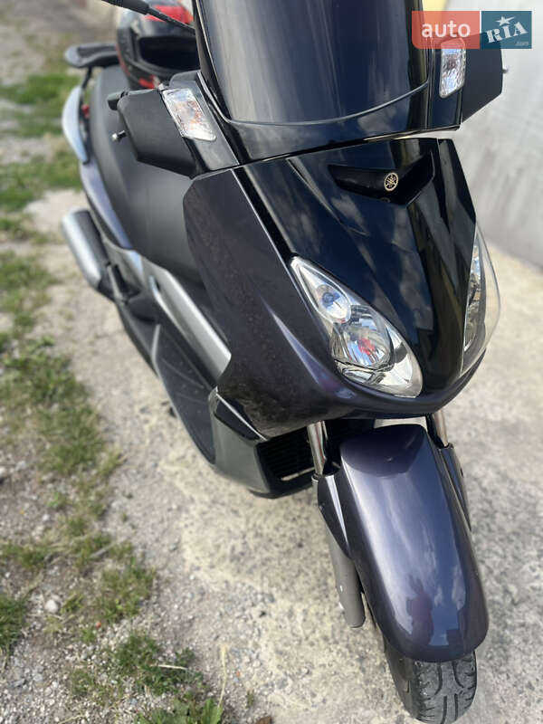 Макси-скутер Yamaha YP 2006 в Каменец-Подольском