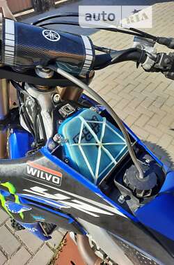Мотоцикл Кросс Yamaha YZ 250F 2020 в 