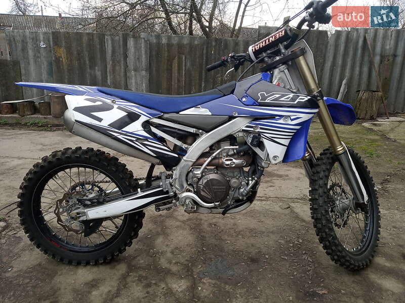 Мотоцикл Кросс Yamaha YZ 450F 2017 в 