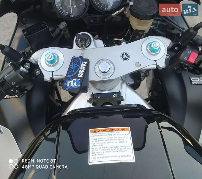 Спортбайк Yamaha YZF 1000R 2002 в Баре