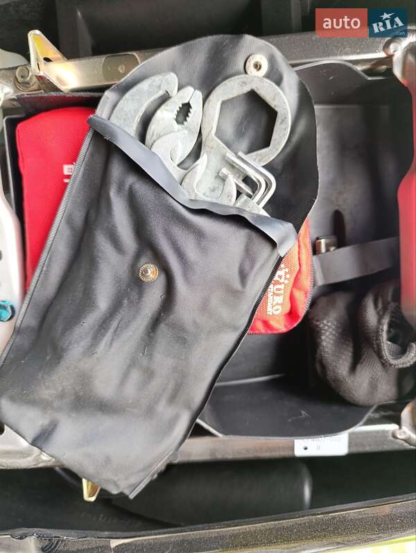 Спортбайк Yamaha YZF 1000R 2002 в Баре