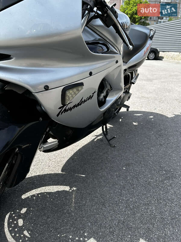Спортбайк Yamaha YZF 600R Thundercat 2004 в Запорожье