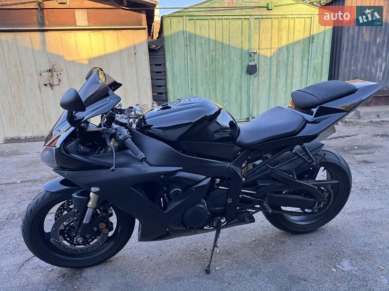 Спортбайк Yamaha YZF R1 2004 в Киеве