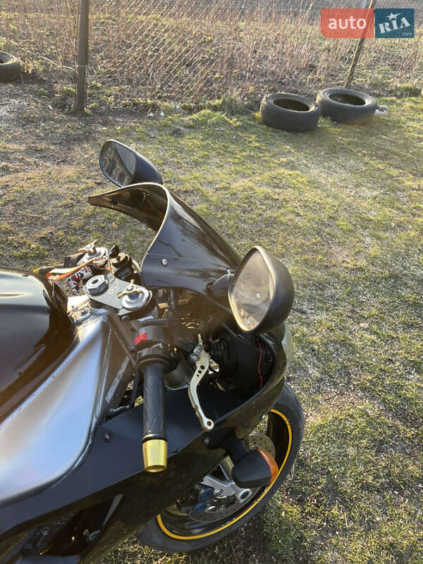 Спортбайк Yamaha YZF R1 1998 в Львове фото 9 Спортбайк Yamaha YZF R1 1998 в Львове