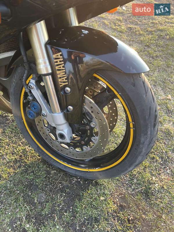 Спортбайк Yamaha YZF R1 1998 в Львове фото 22 Спортбайк Yamaha YZF R1 1998 в Львове
