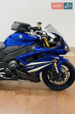 Спортбайк Yamaha YZF R1 2008 в 